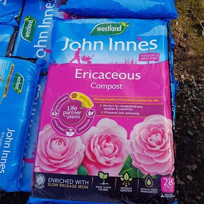 Ericaceous Peat Free Compost-28L Bag